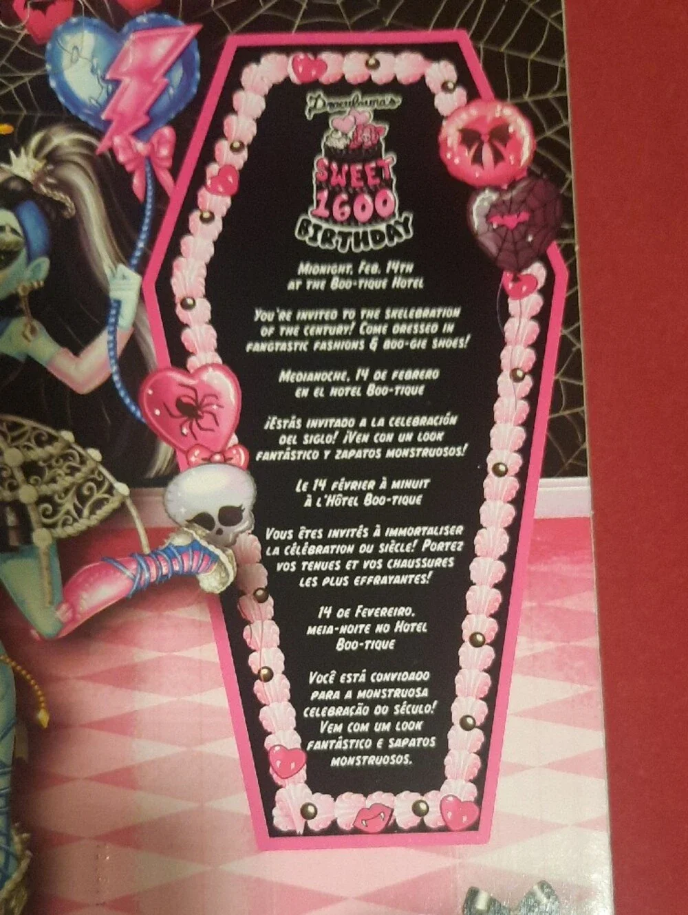 Monster High Cleo DeNile Scary Sweet Birthday Doll And Accessories